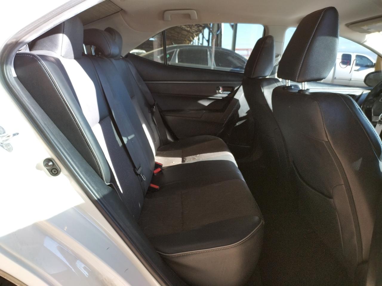 Photo 6 from auction – 2014 TOYOTA COROLLA L with VIN 5YFBURHE4EP070051