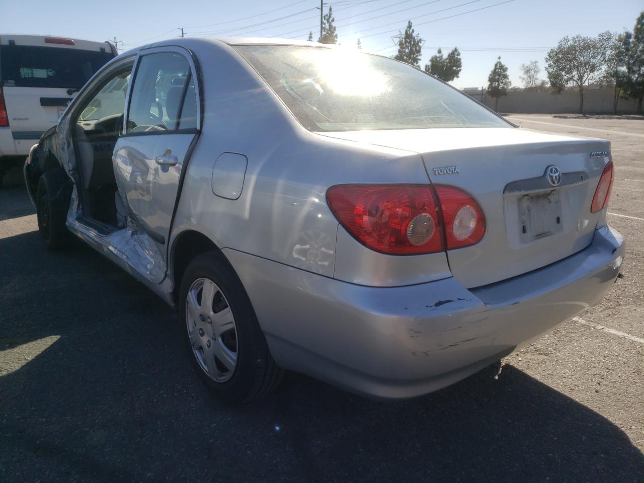 Photo 3 from auction – 2006 TOYOTA COROLLA CE with VIN JTDBR32E860071397