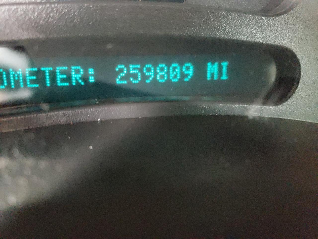 Photo 8 from auction – 2003 CHEVROLET AVALANCHE with VIN 3GNEK13TX3G211211