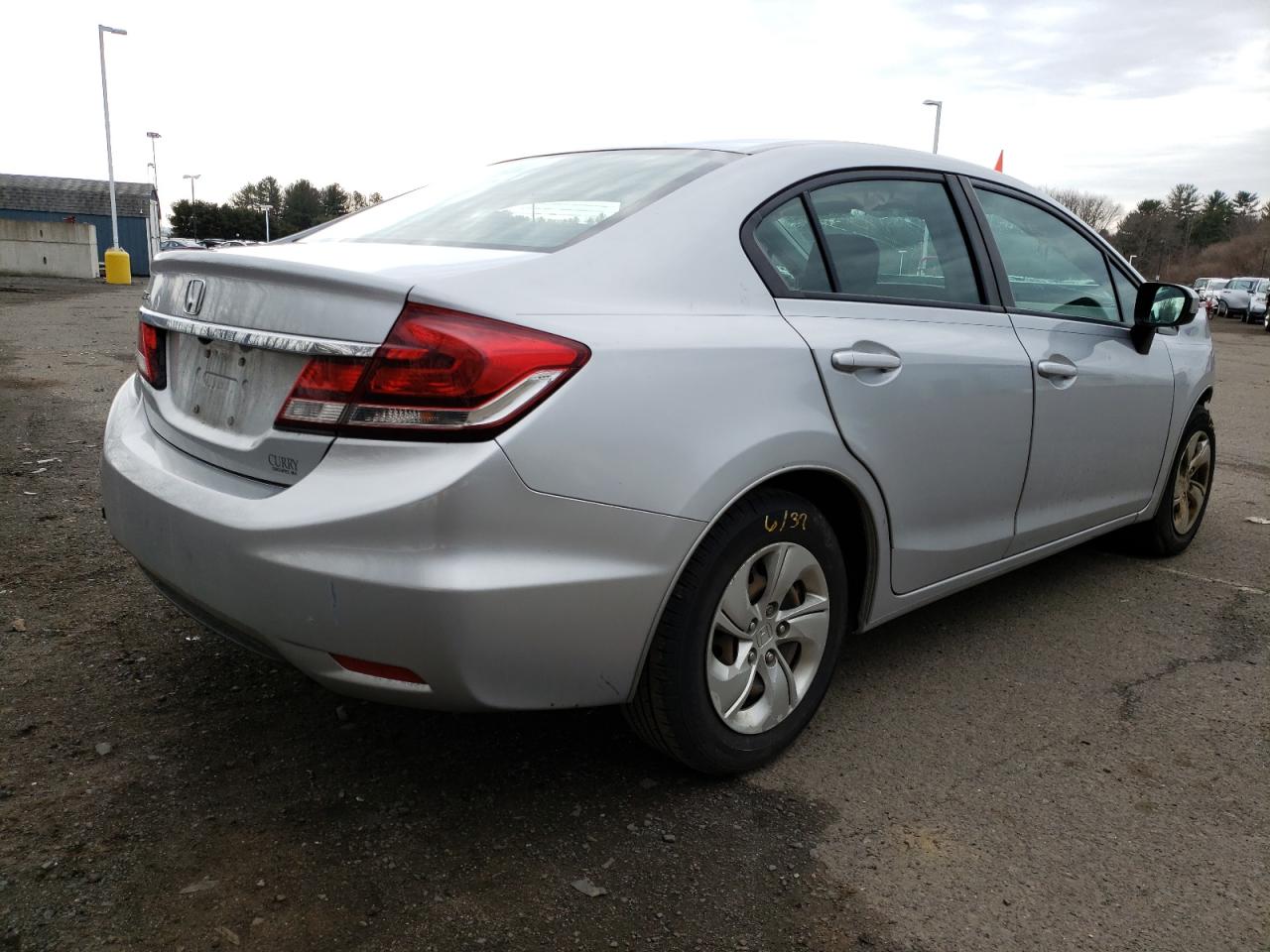 Photo 4 from auction – 2015 HONDA CIVIC LX with VIN 2HGFB2F59FH506824