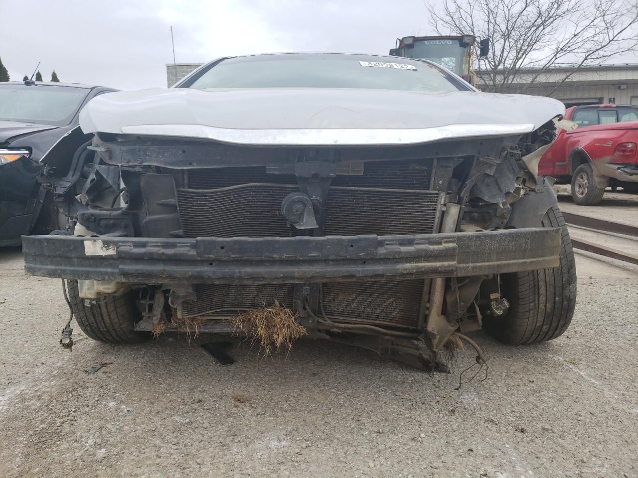 Photo 9 from auction – 2013 HYUNDAI SONATA SE with VIN 5NPEC4AC3DH599126