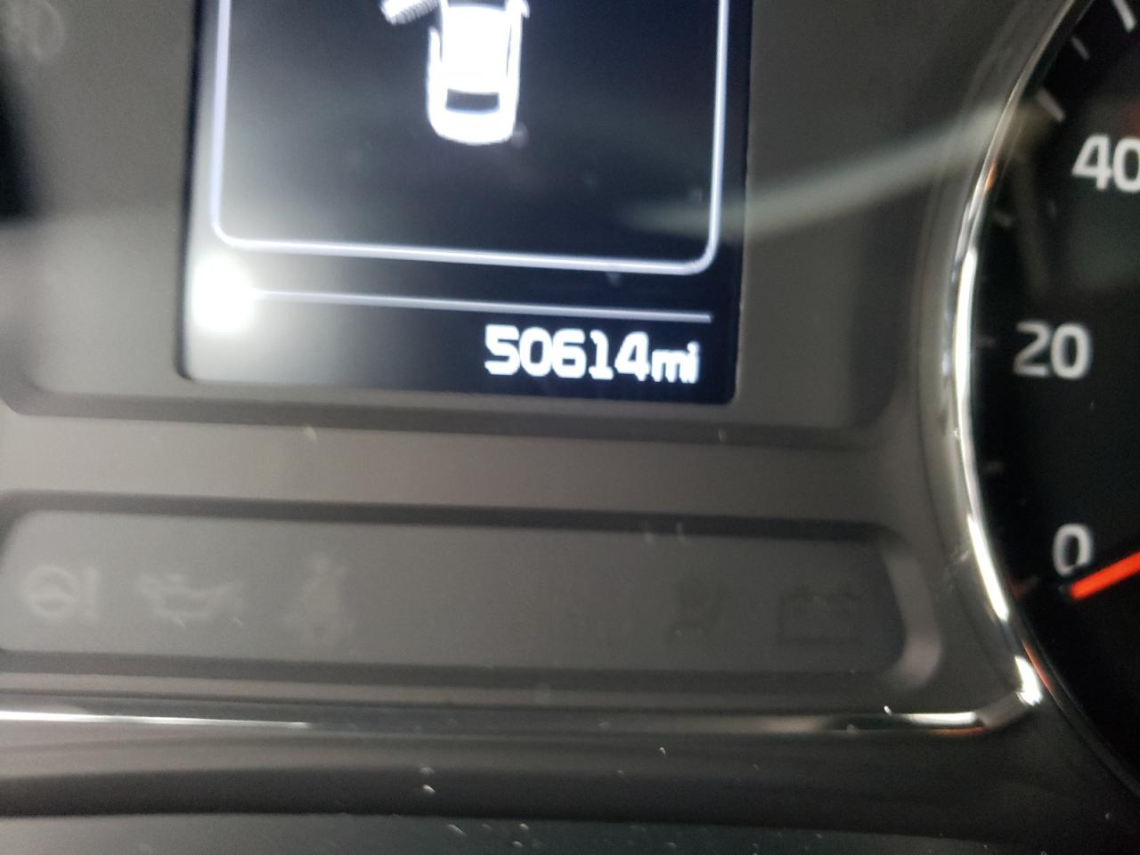 Photo 8 from auction – 2018 KIA FORTE LX with VIN 3KPFL4A73JE246165