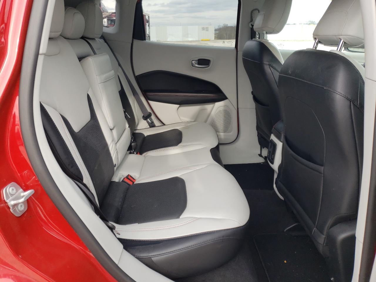 Photo 6 from auction – 2017 JEEP COMPASS LI with VIN 3C4NJDCB5HT624821