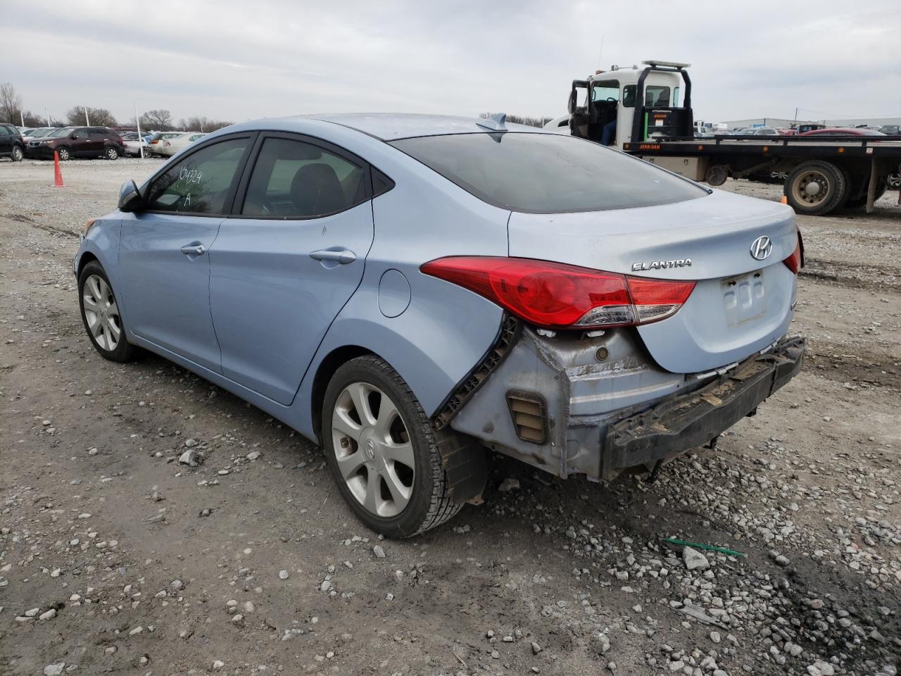 Photo 3 from auction – 2012 HYUNDAI ELANTRA GL with VIN KMHDH4AE4CU444793