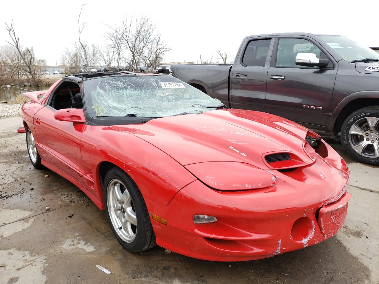 Photo 1 from auction – 2002 PONTIAC FIREBIRD F with VIN 2G2FV22G022151394