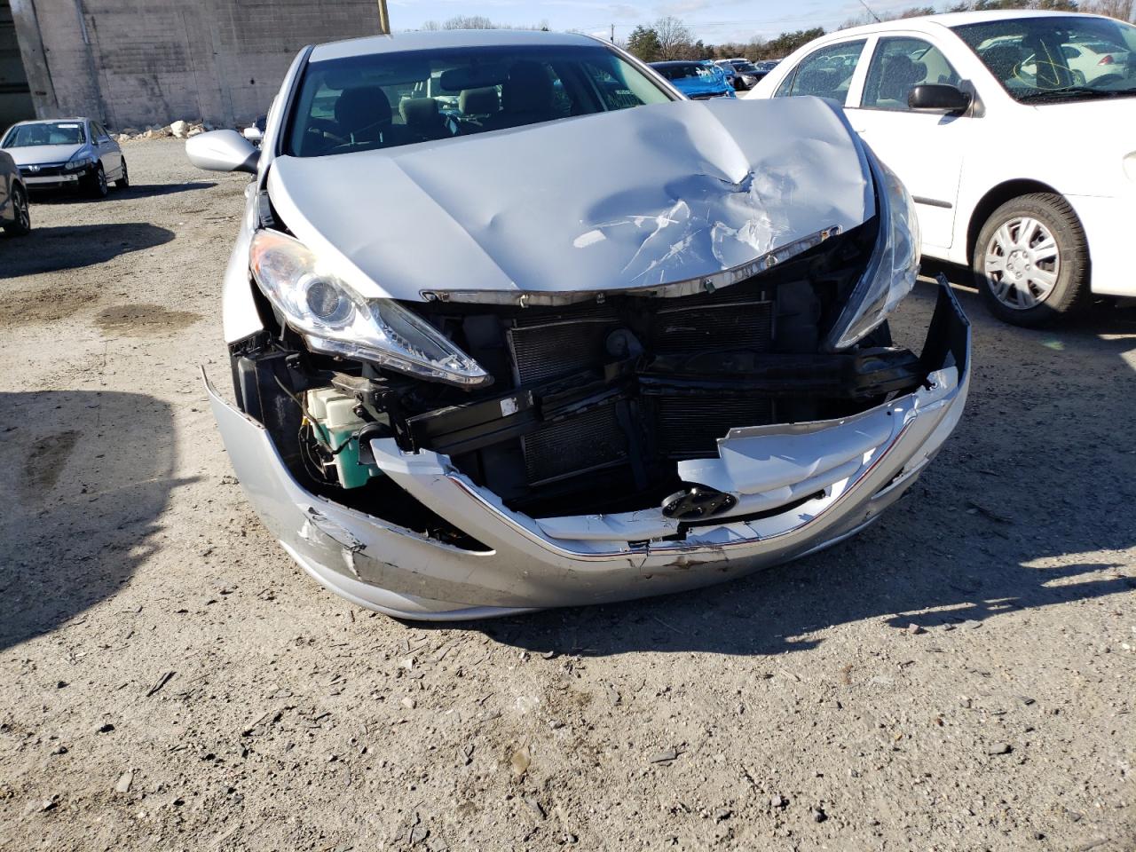 Photo 9 from auction – 2011 HYUNDAI SONATA GLS with VIN 5NPEB4AC4BH249293