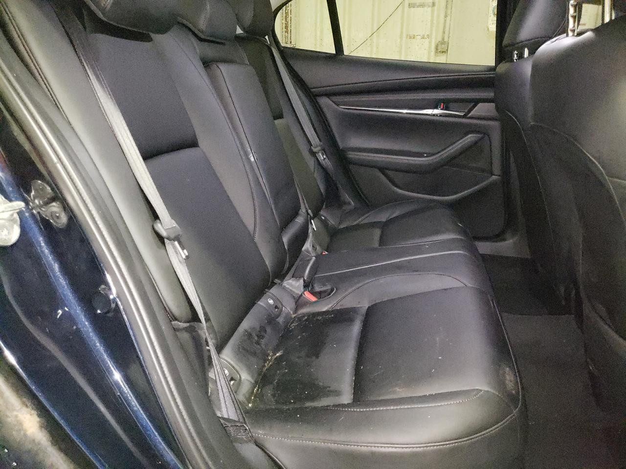 Photo 6 from auction – 2019 MAZDA 3 PREFERRE with VIN JM1BPACL5K1110023