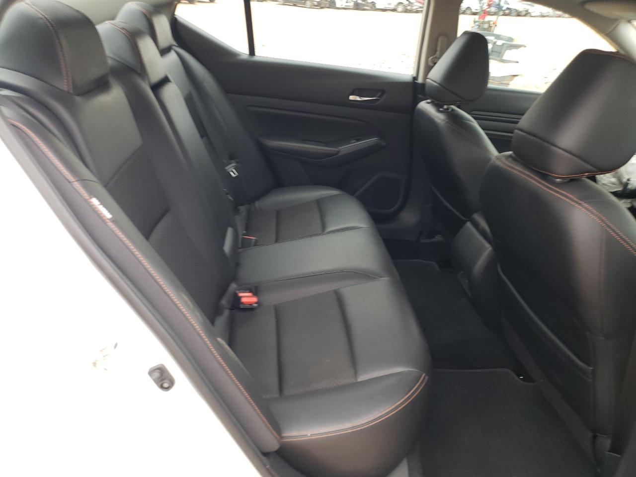 Photo 6 from auction – 2019 NISSAN ALTIMA SR with VIN 1N4BL4CV9KC116142