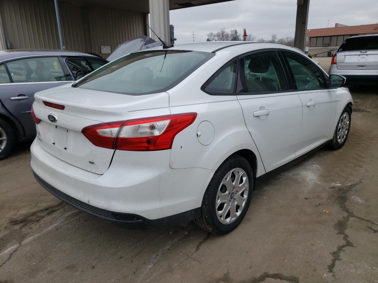 Photo 4 from auction – 2012 FORD FOCUS SE with VIN 1FAHP3F28CL184010