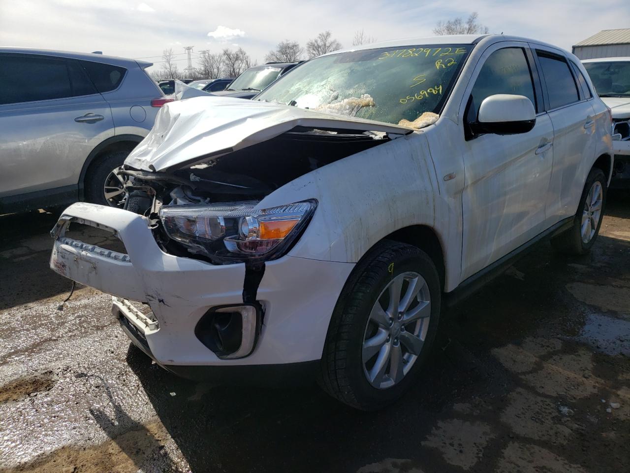 صورة رقم 2 من المزاد - 2015 MITSUBISHI OUTLANDER مع VIN 4A4AR4AU6FE056984