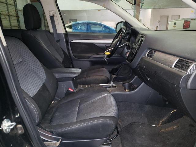 Photo 5 from auction – 2015 MITSUBISHI OUTLANDER with VIN JA4AD2A32FZ011948