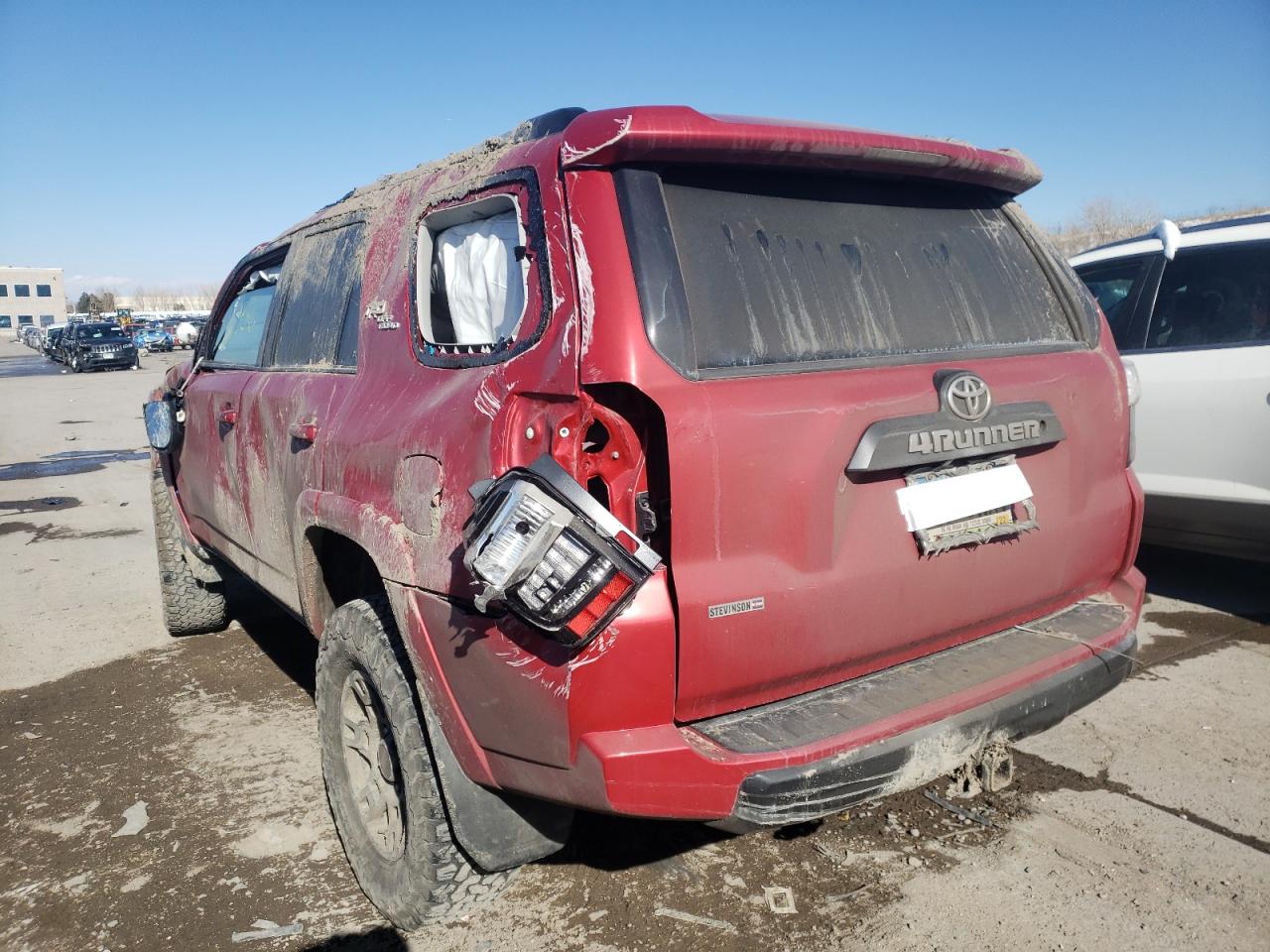 Photo 3 from auction – 2018 TOYOTA 4RUNNER SR with VIN JTEBU5JR5J5601606