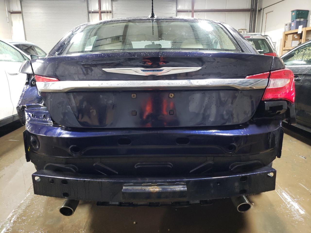 Photo 9 from auction – 2012 CHRYSLER 200 LIMITE with VIN 1C3CCBCG0CN222011