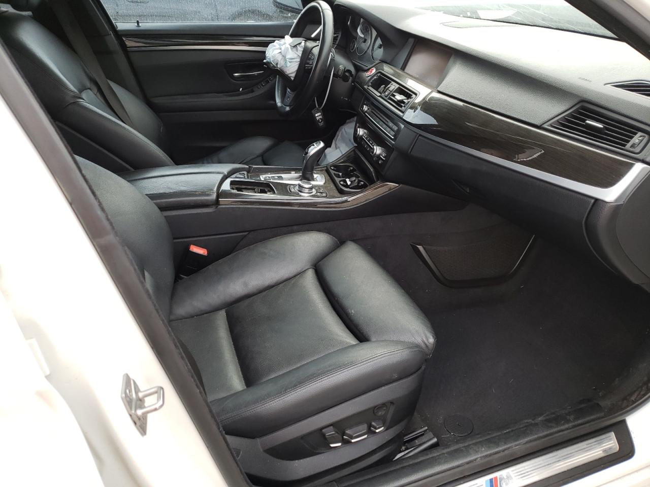 Photo 5 from auction – 2011 BMW 550 I with VIN WBAFR9C58BC758971