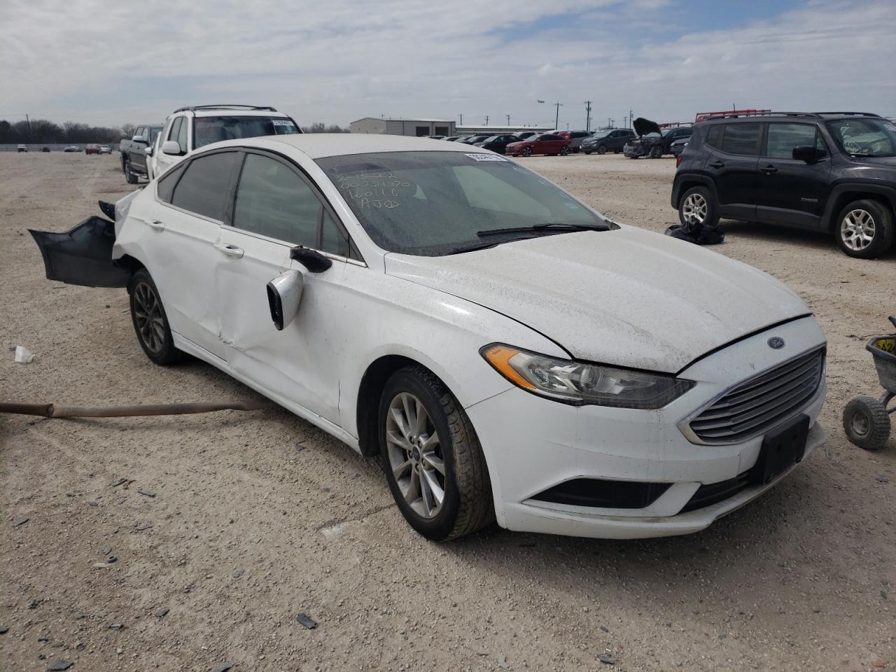 FORD FUSION SE 2017 with VIN 3FA6P0H72HR160115 - Photo from auction