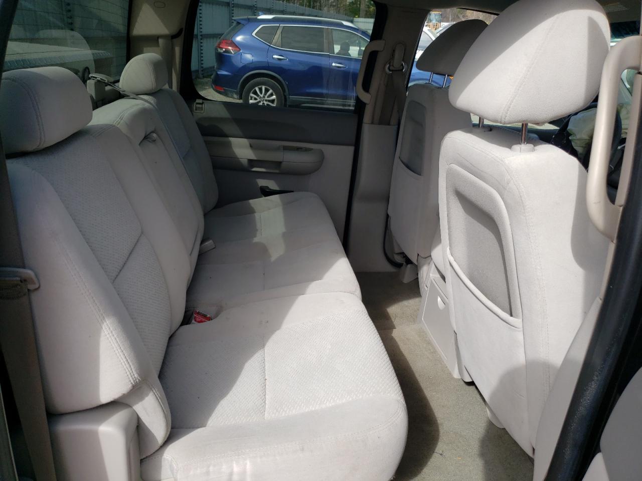 Photo 6 from auction – 2007 GMC NEW SIERRA with VIN 3GTEC13C27G501647