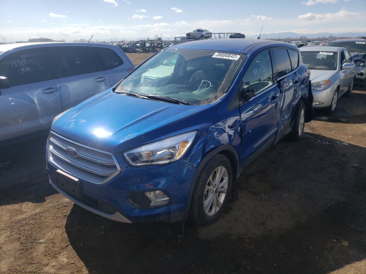 Photo 2 from auction – 2019 FORD ESCAPE SE with VIN 1FMCU9GD9KUB86370