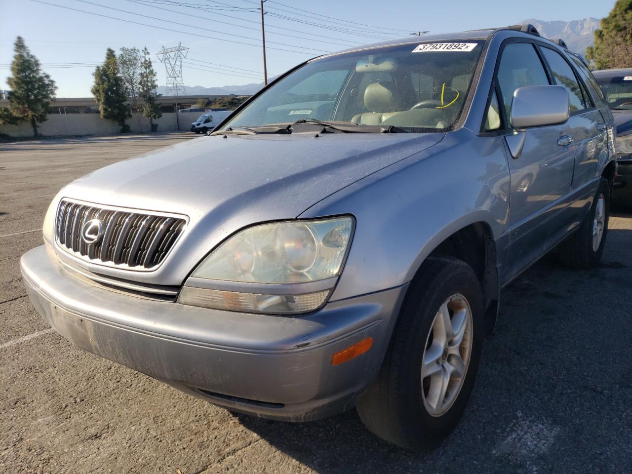 Photo 2 from auction – 2002 LEXUS RX 300 with VIN JTJGF10U920139629
