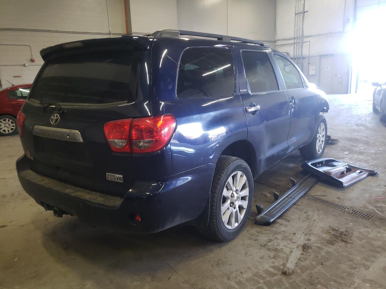 Photo 4 from auction – 2008 TOYOTA SEQUOIA PL with VIN 5TDBY67A98S008769