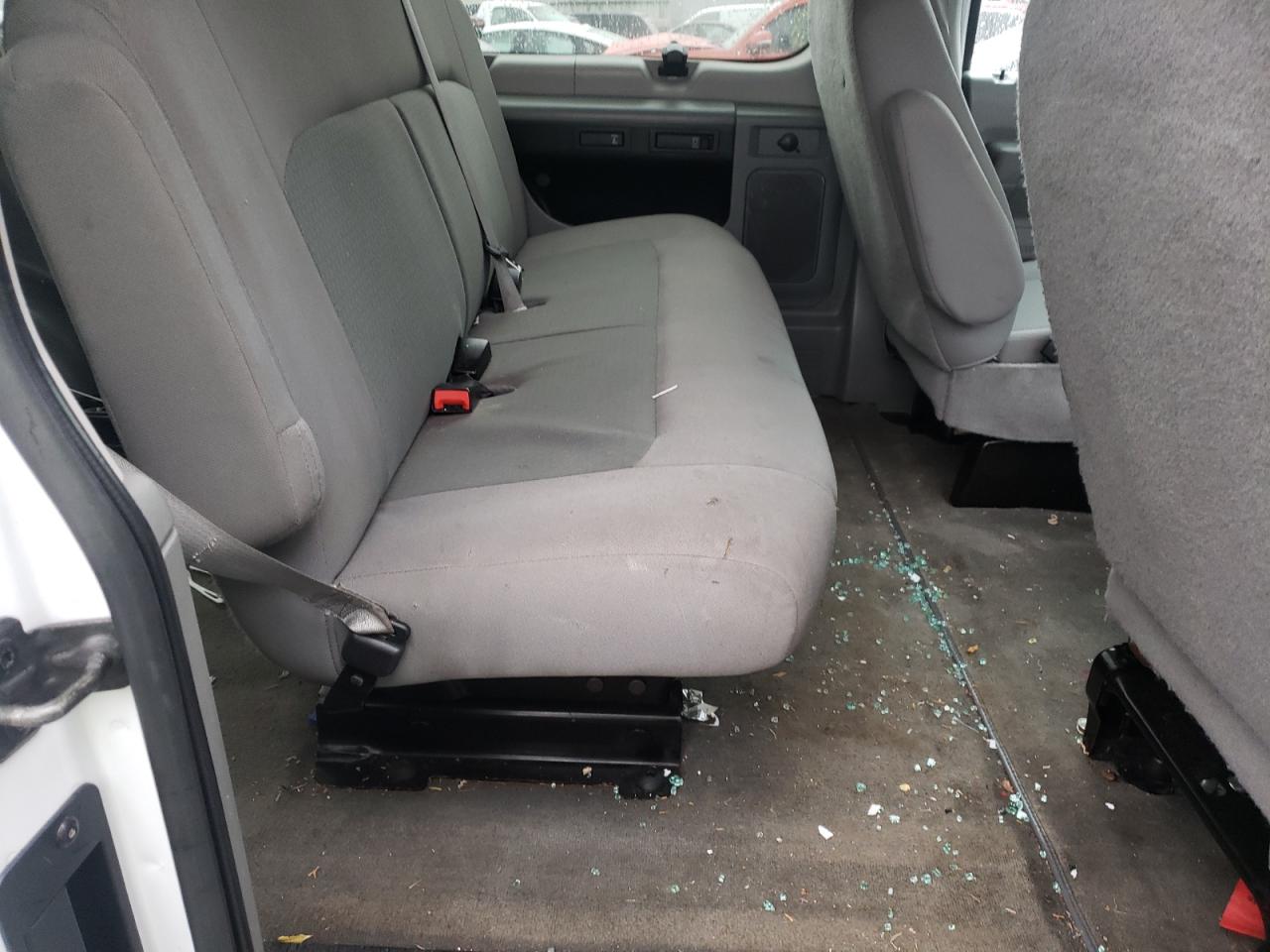 Photo 6 from auction – 2014 FORD ECONOLINE with VIN 1FBSS3BL1EDA15560