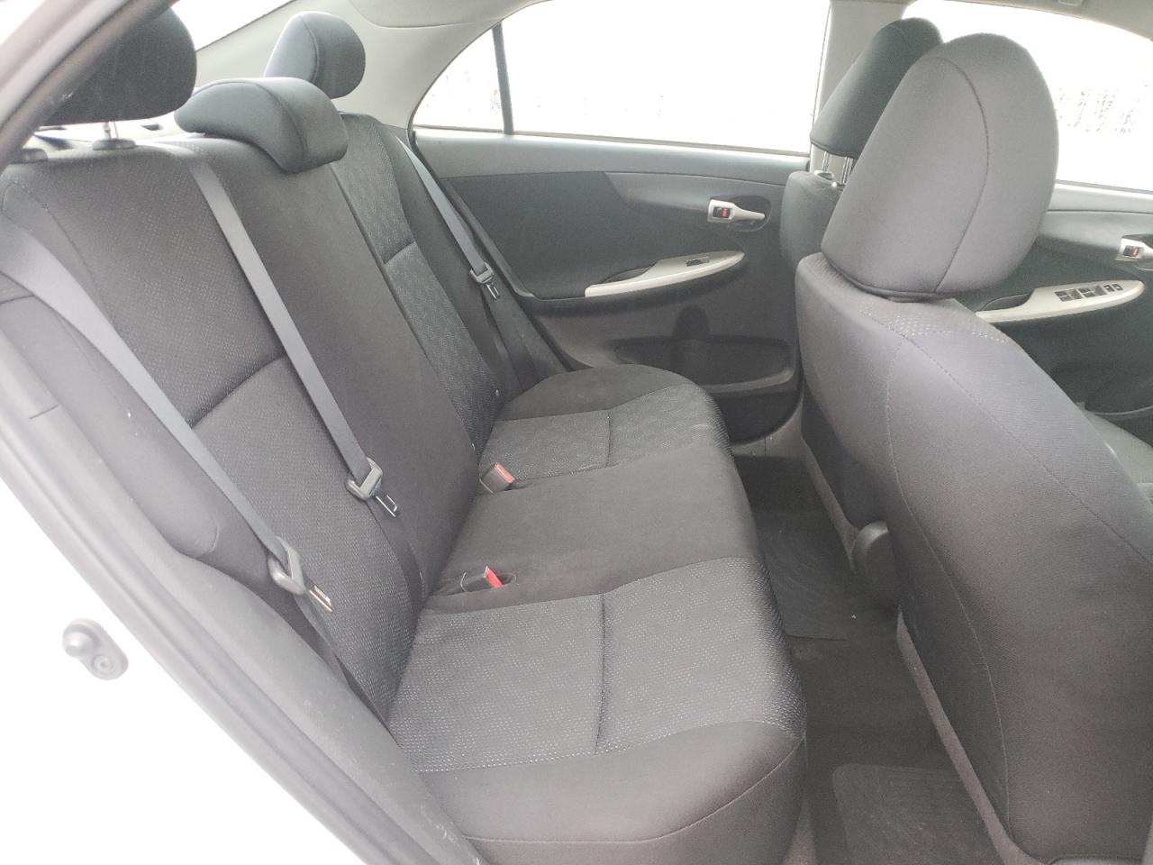 Photo 6 from auction – 2010 TOYOTA COROLLA BA with VIN 1NXBU4EE8AZ180875