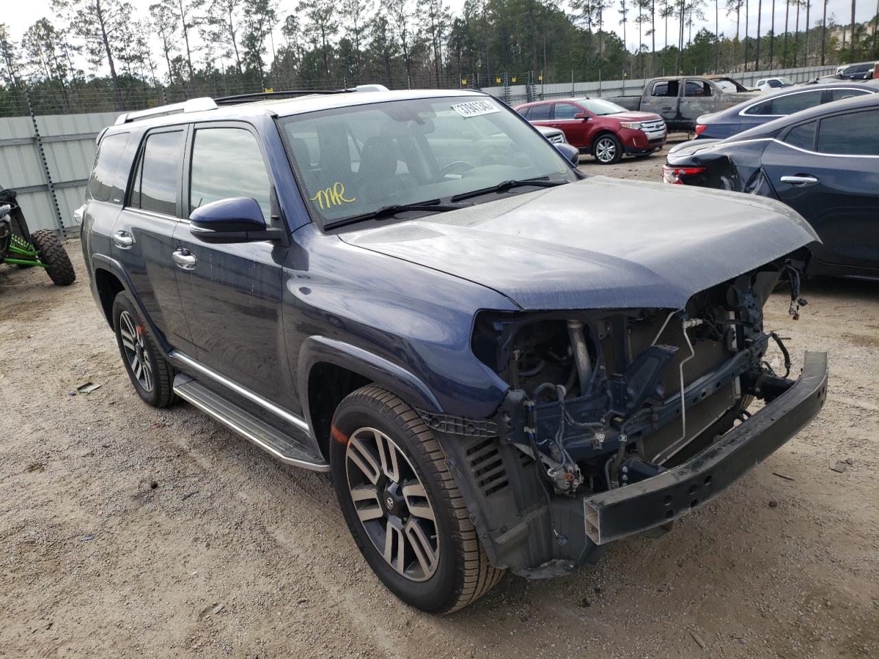 TOYOTA 4RUNNER SR 2014 مع رقم تعريف المركبة JTEBU5JR2E5186363 - صورة من المزاد