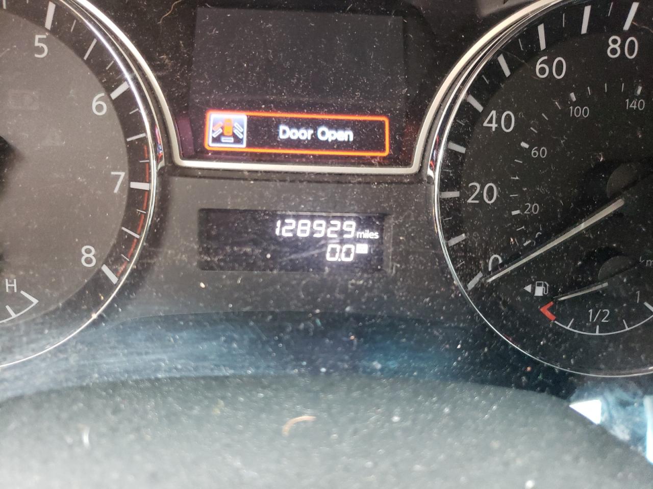 Photo 8 from auction – 2014 NISSAN PATHFINDER with VIN 5N1AR2MN1EC669665