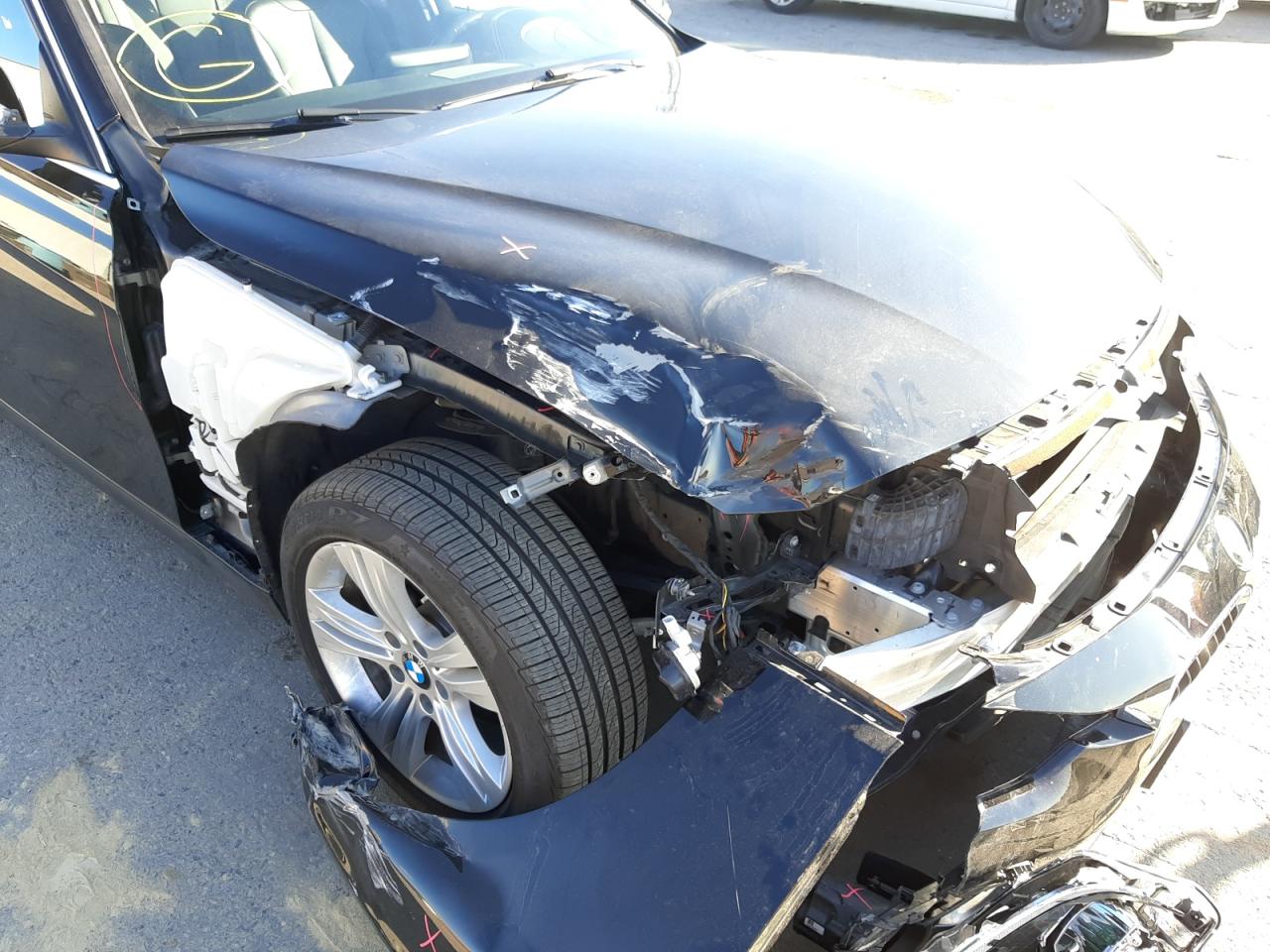 Photo 9 from auction – 2018 BMW 330 I with VIN WBA8B9G59JNV00517