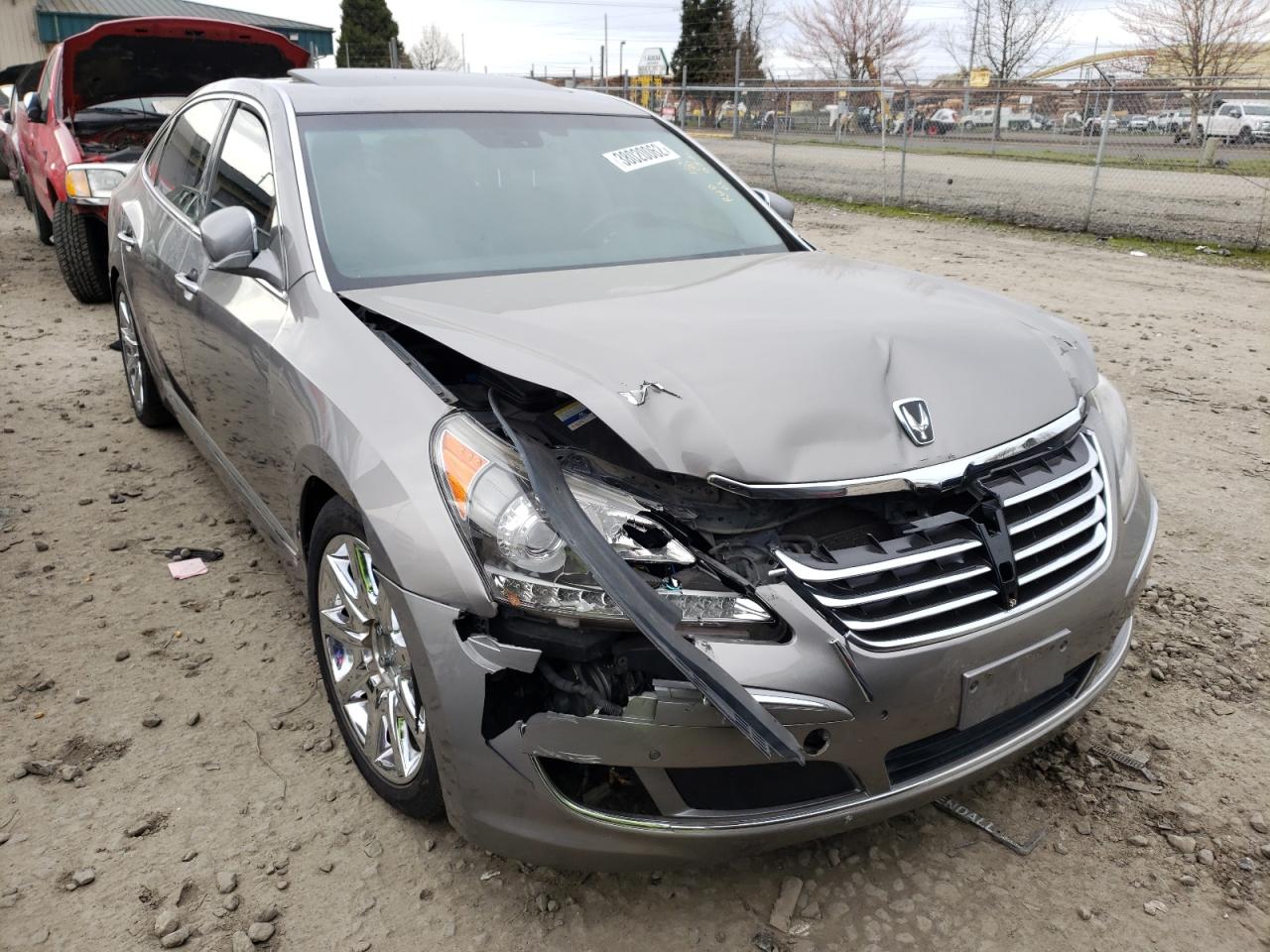 Photo 9 from auction – 2011 HYUNDAI EQUUS SIGN with VIN KMHGH4JF2BU034644