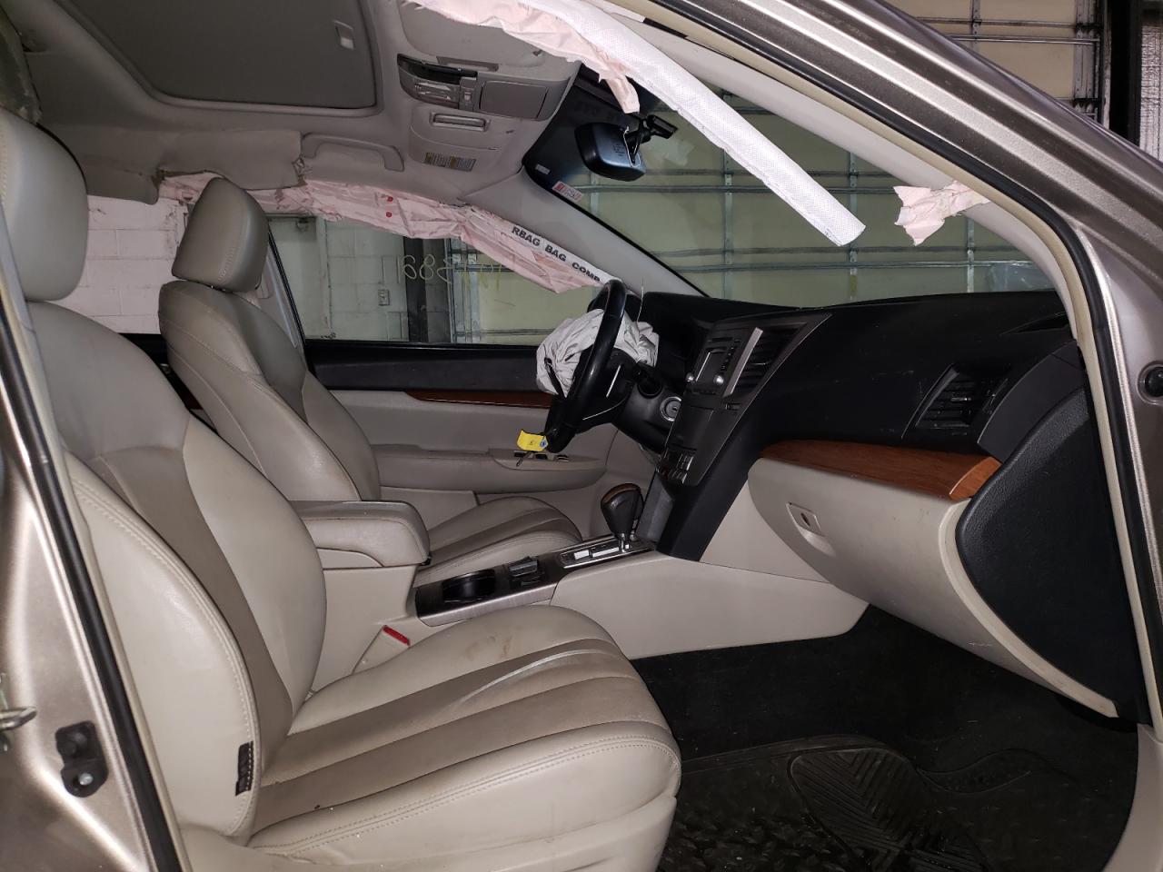 Снимка 5 от търг – 2014 SUBARU OUTBACK 2. с VIN 4S4BRBLC7E3233567