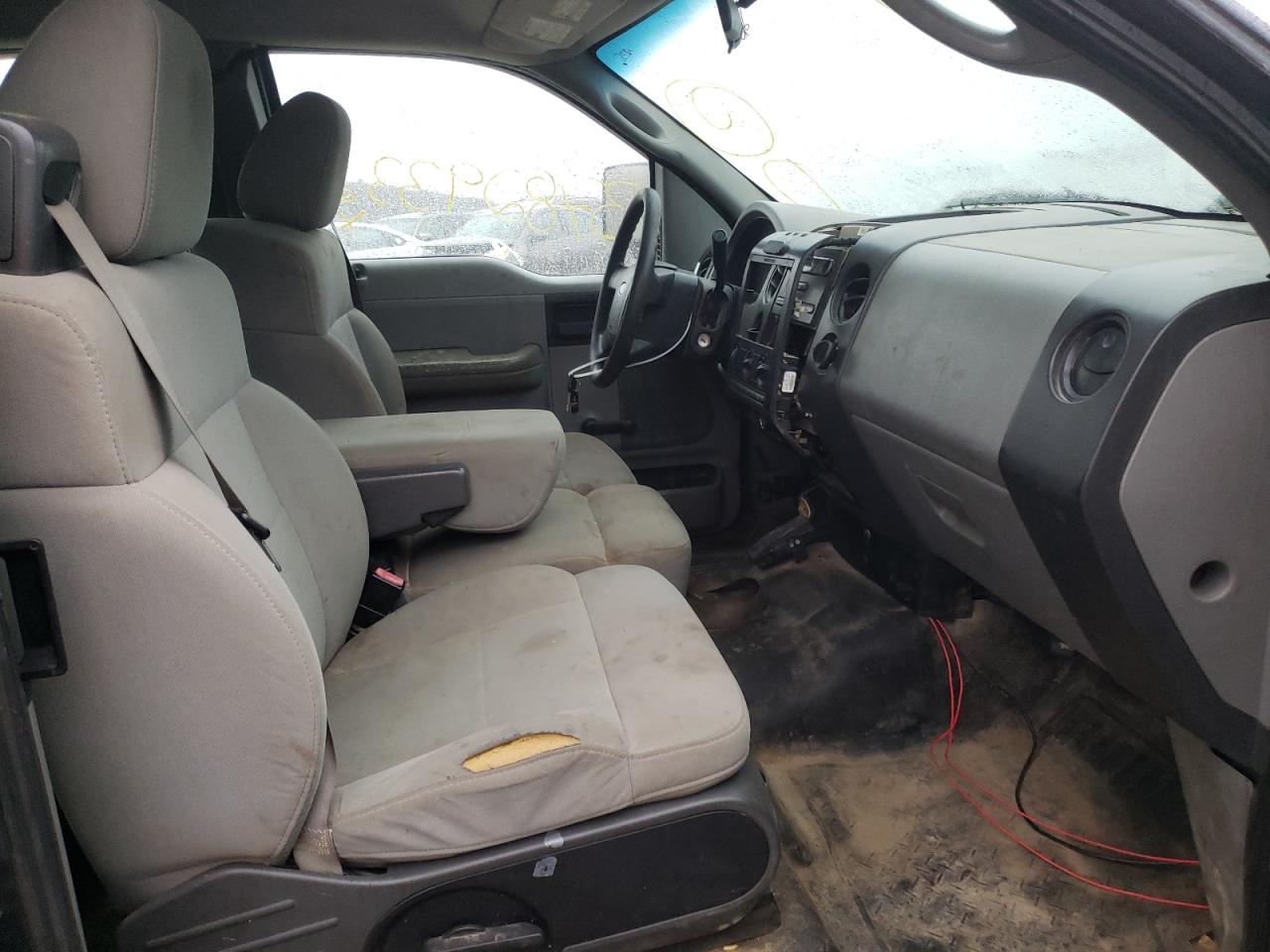 Photo 5 from auction – 2008 FORD F150 with VIN 1FTRX12W78FA80187