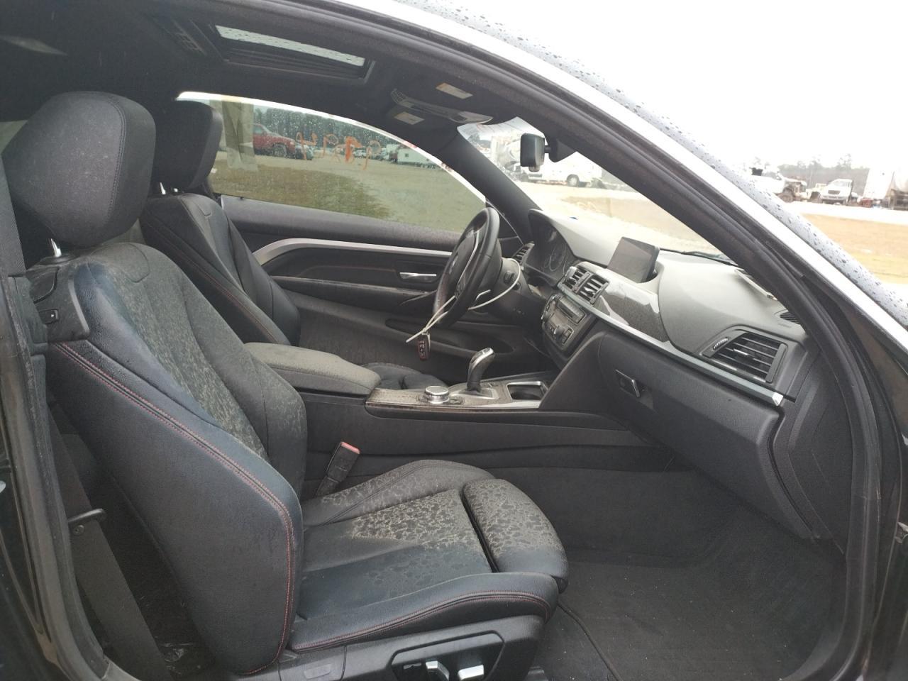 Photo 5 from auction – 2016 BMW 428 I with VIN WBA3N7C54GK228416