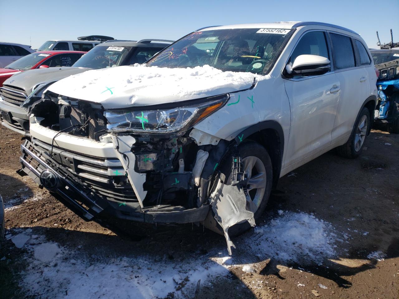 Photo 2 from auction – 2019 TOYOTA HIGHLANDER with VIN 5TDDZRFH9KS705209