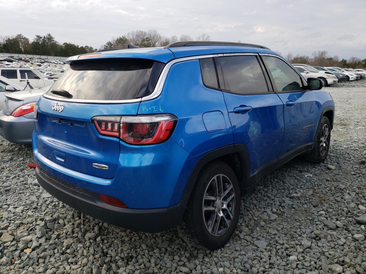 Photo 4 from auction – 2018 JEEP COMPASS LA with VIN 3C4NJCBB3JT227139
