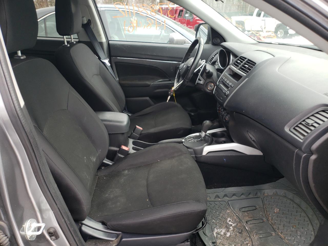 صورة رقم 5 من المزاد - 2013 MITSUBISHI OUTLANDER مع VIN 4A4AR3AU5DE014118
