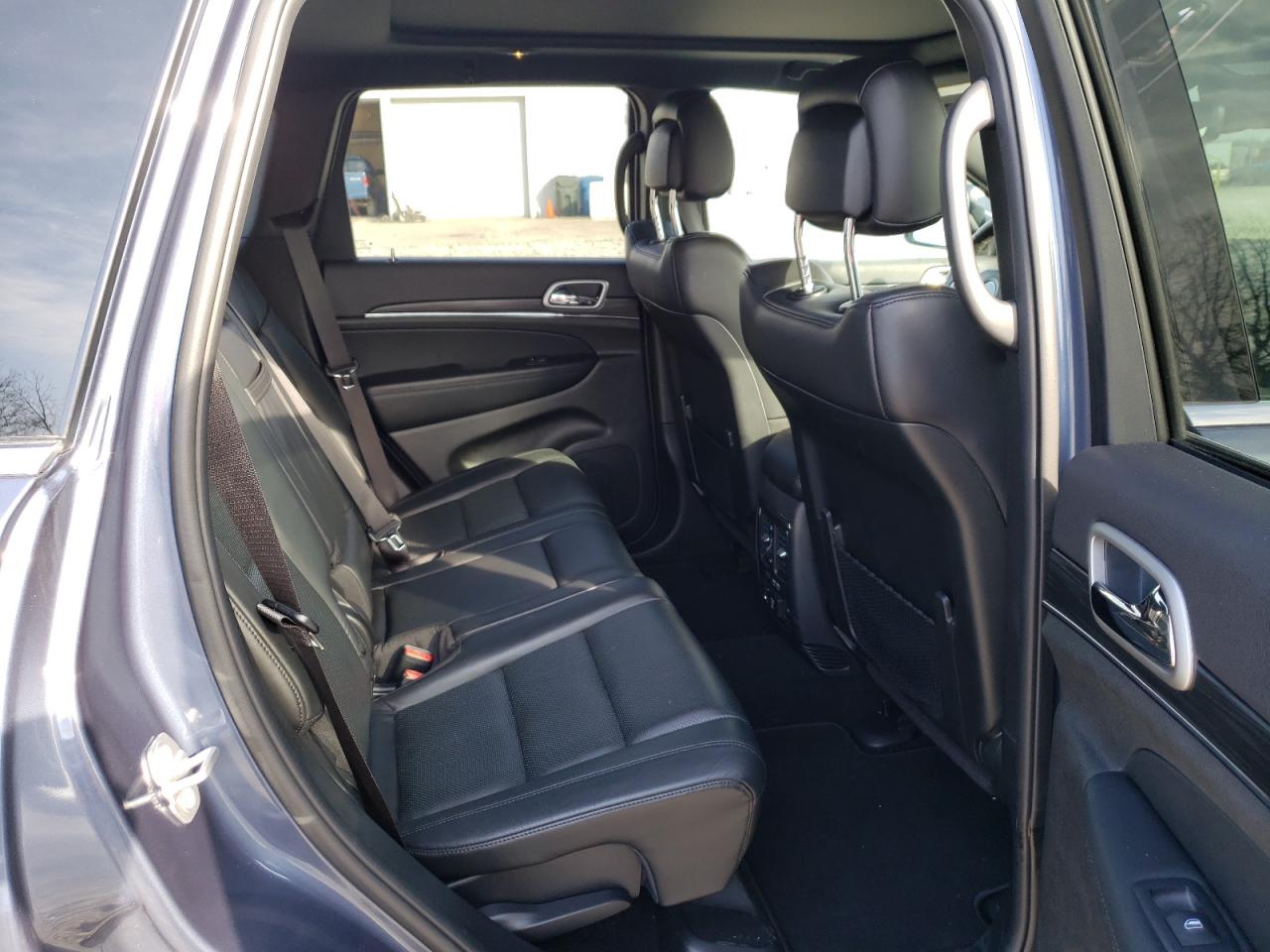 Photo 6 from auction – 2019 JEEP GRAND CHER with VIN 1C4RJFBG1KC806089
