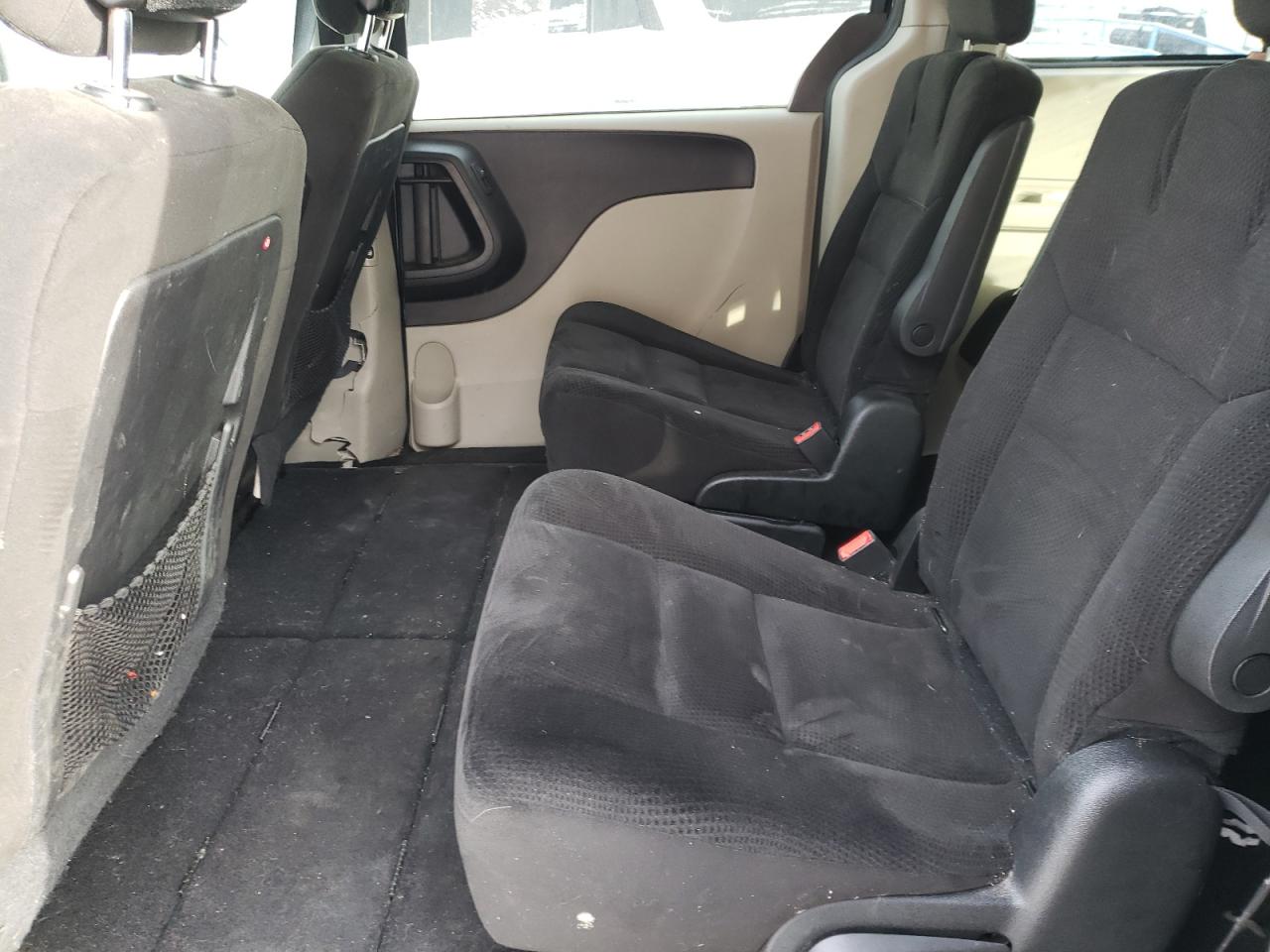 Photo 6 from auction – 2016 DODGE GRAND CARA with VIN 2C4RDGCG1GR209907