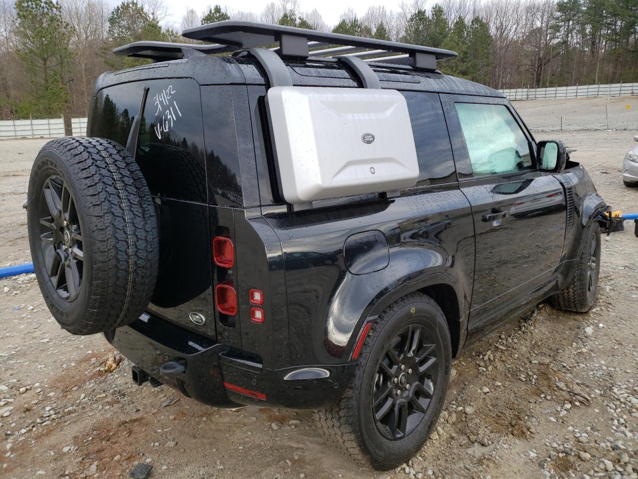 Photo 4 from auction – 2022 LAND ROVER DEFENDER 9 with VIN SALEY6RUXN2066311