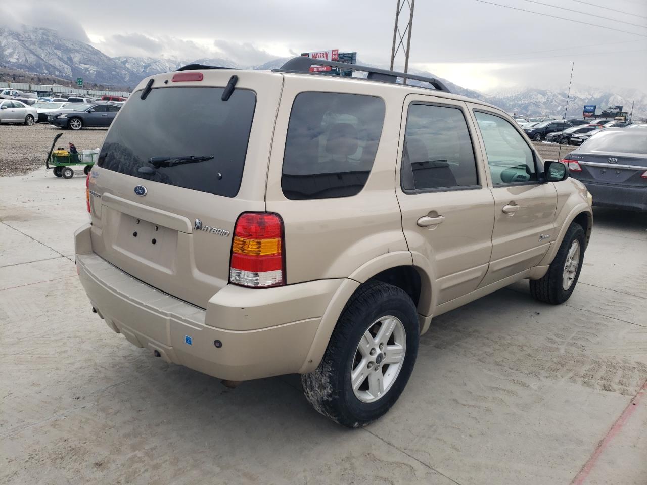 Photo 4 from auction – 2007 FORD ESCAPE HEV with VIN 1FMCU59H27KA42946