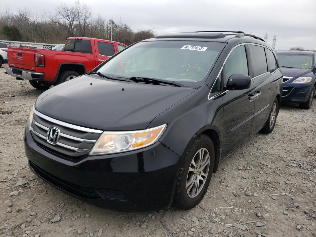Photo 2 from auction – 2012 HONDA ODYSSEY EX with VIN 5FNRL5H60CB013843