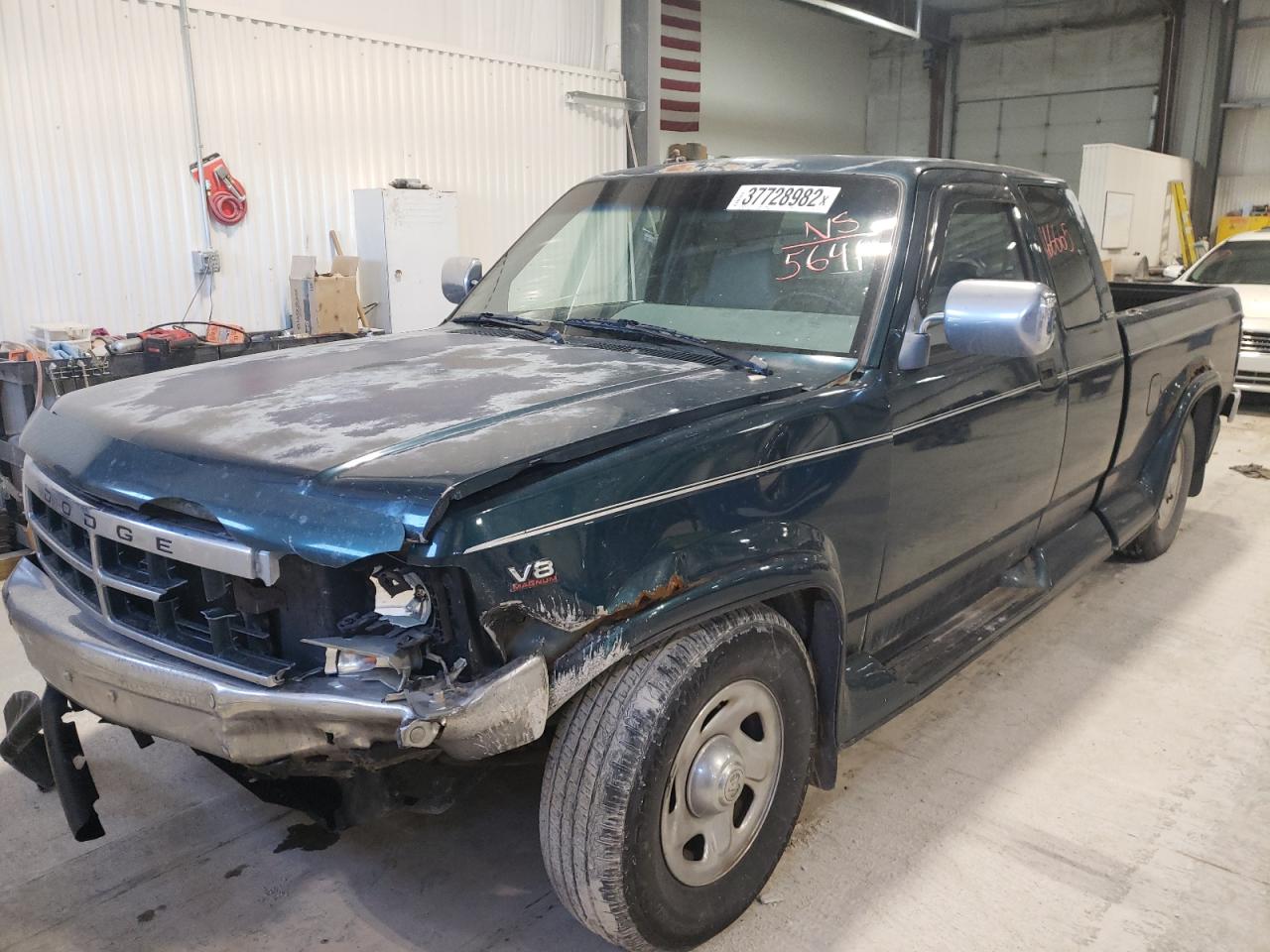 Photo 2 from auction – 1994 DODGE DAKOTA with VIN 1B7GL23Y6RS725641