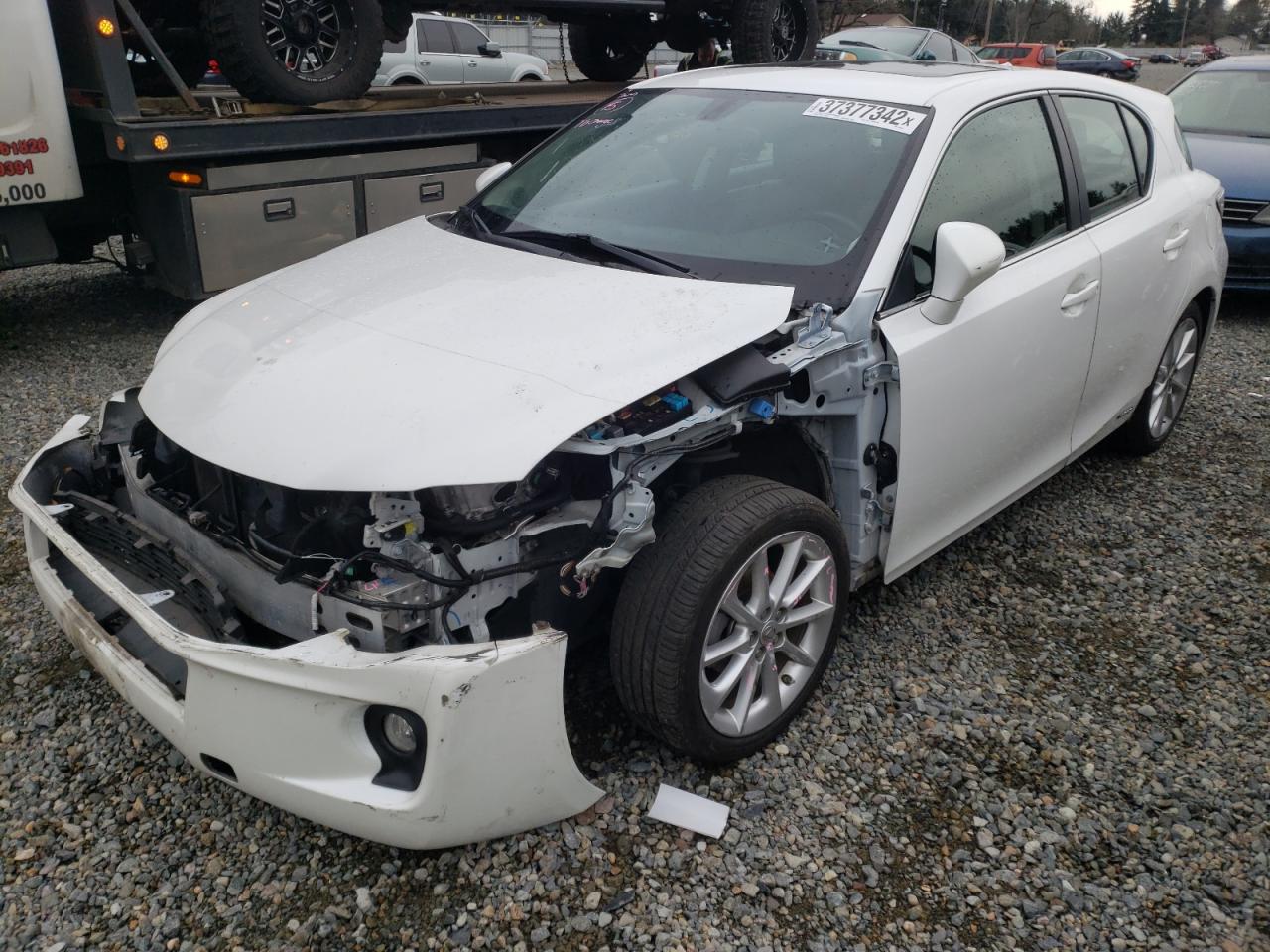 Photo 2 from auction – 2011 LEXUS CT 200 with VIN JTHKD5BH7B2027859