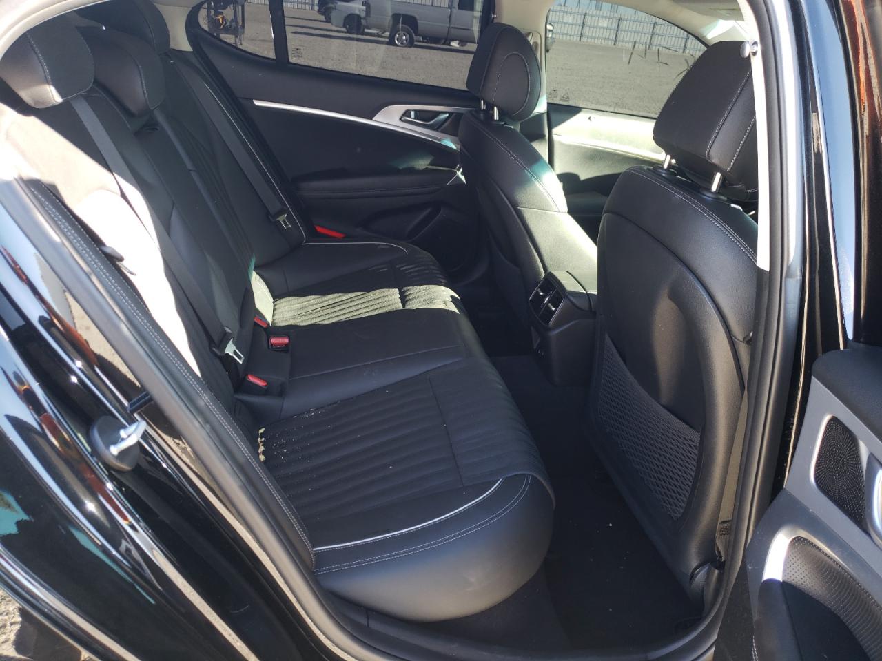 Photo 6 from auction – 2020 GENESIS G70 ELITE with VIN KMTG34LA2LU060068
