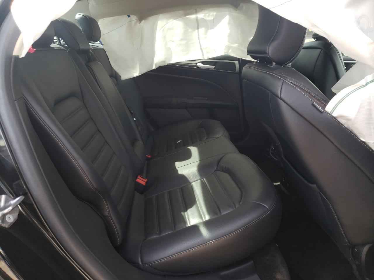 Photo 6 from auction – 2018 FORD FUSION SE with VIN 3FA6P0PU2JR195167
