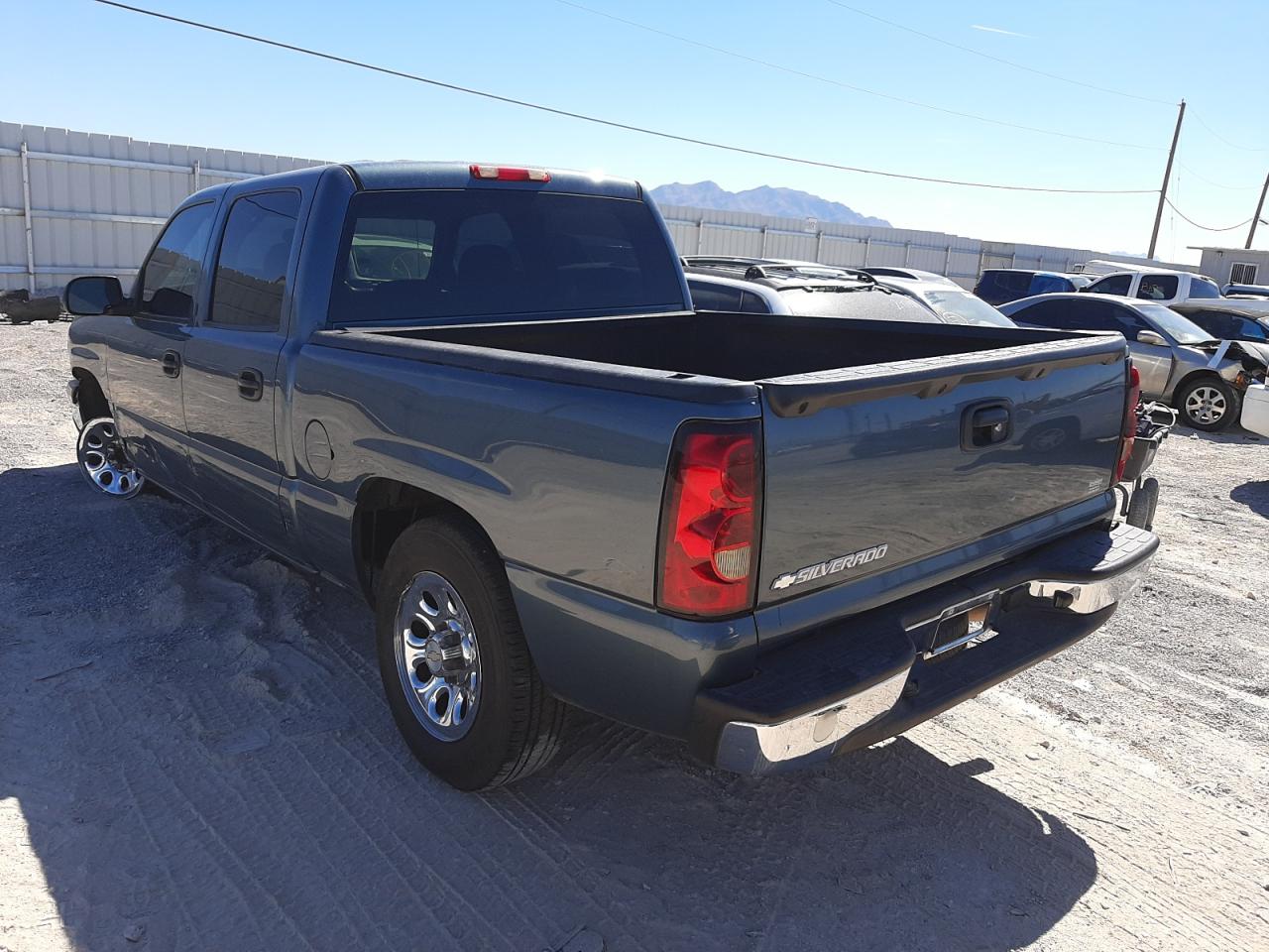 Photo 3 from auction – 2006 CHEVROLET SILVERADO with VIN 2GCEC13V761333853