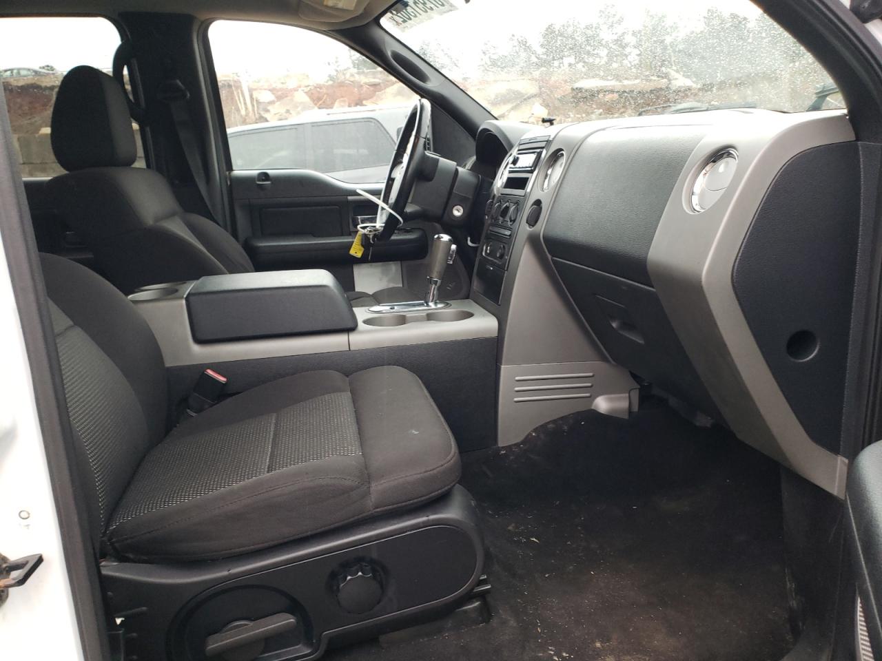 Photo 5 from auction – 2004 FORD F150 SUPER with VIN 1FTPW14574KC61855
