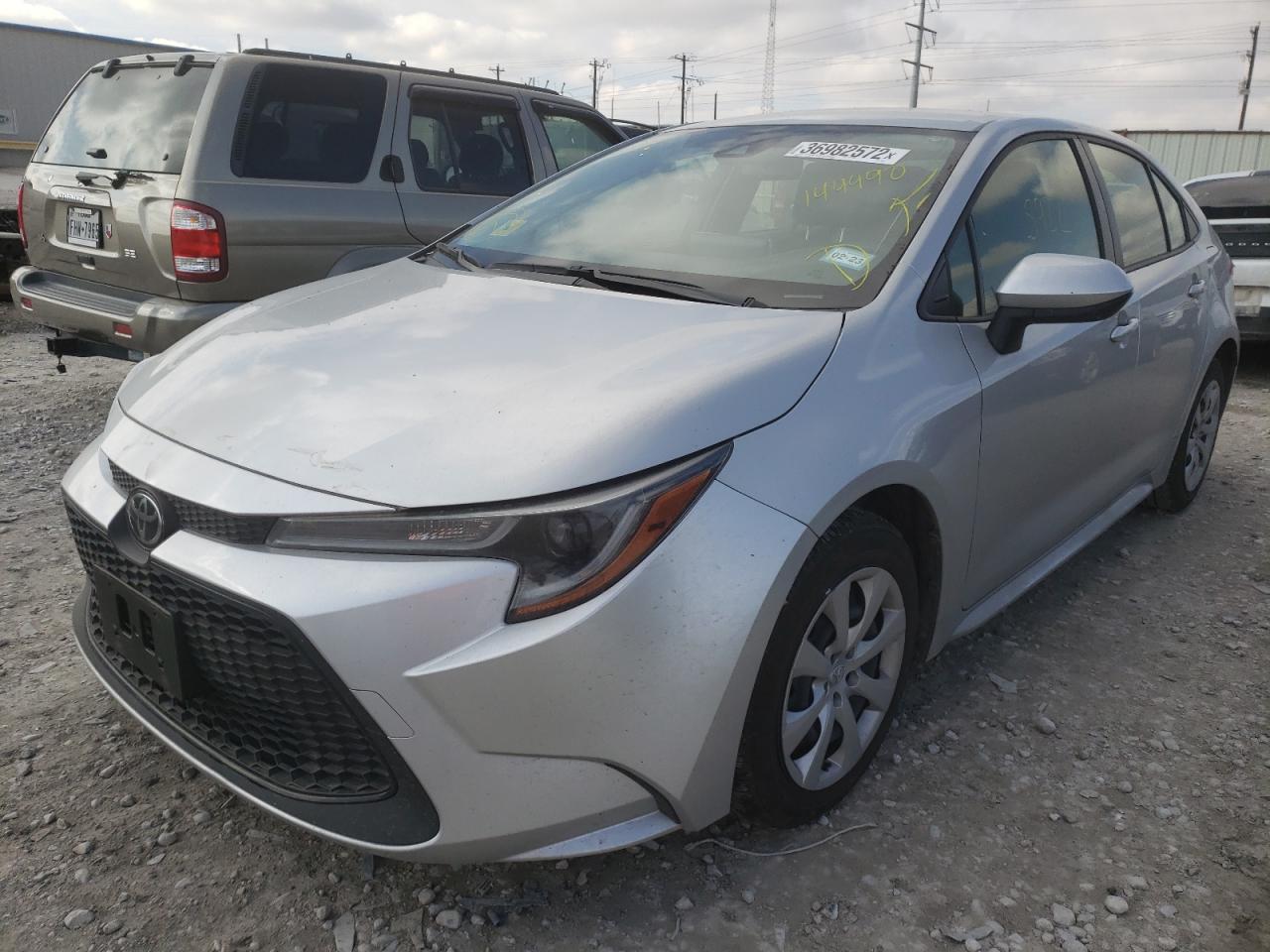 Photo 2 from auction – 2021 TOYOTA COROLLA LE with VIN JTDEPMAE1MJ149990