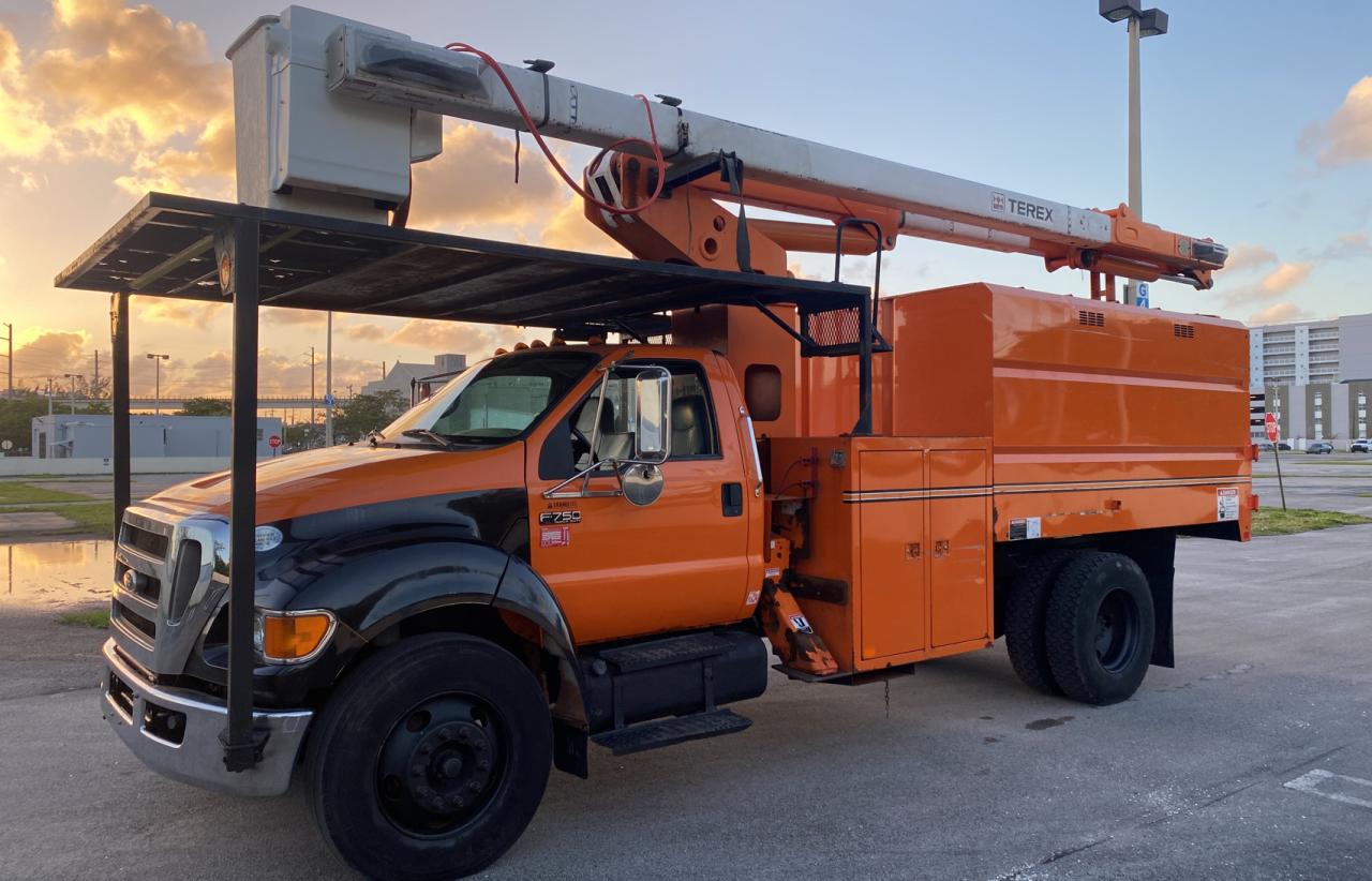 Photo 2 from auction – 2010 FORD F750 SUPER with VIN 3FRPF7FD9AV278133