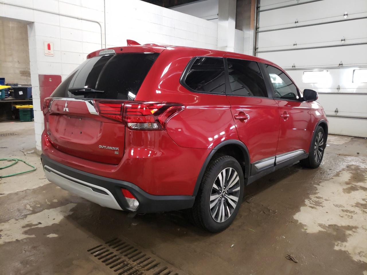 Photo 4 from auction – 2019 MITSUBISHI OUTLANDER with VIN JA4AZ3A35KZ043777