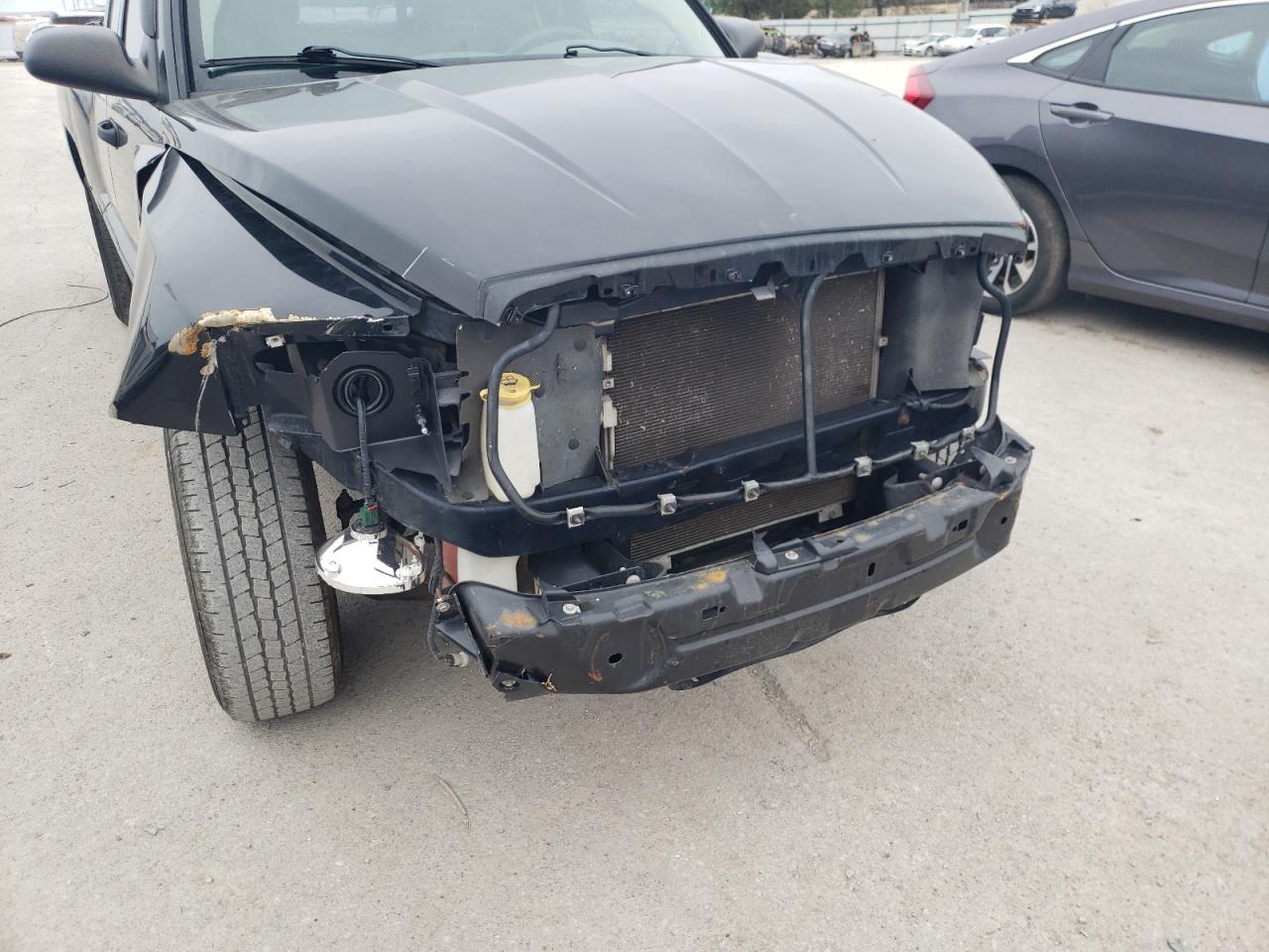 Photo 9 from auction – 2005 DODGE DAKOTA ST with VIN 1D7HE22K95S260252